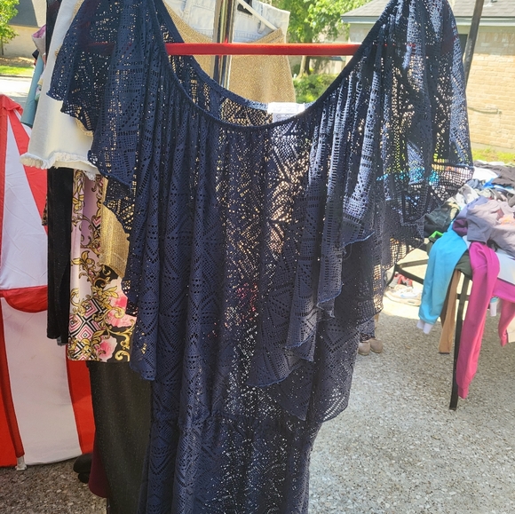 Jessica Simpson Swimsuit Cover-up - Picture 4 of 5